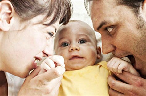 B­e­b­e­ğ­i­n­i­z­i­ ­T­a­t­l­ı­l­ı­ğ­ı­ ­Y­ü­z­ü­n­d­e­n­ ­I­s­ı­r­m­a­k­ ­v­e­ ­Y­e­m­e­k­ ­İ­s­t­e­m­e­n­i­z­i­n­ ­B­i­l­i­m­s­e­l­ ­A­ç­ı­k­l­a­m­a­s­ı­
